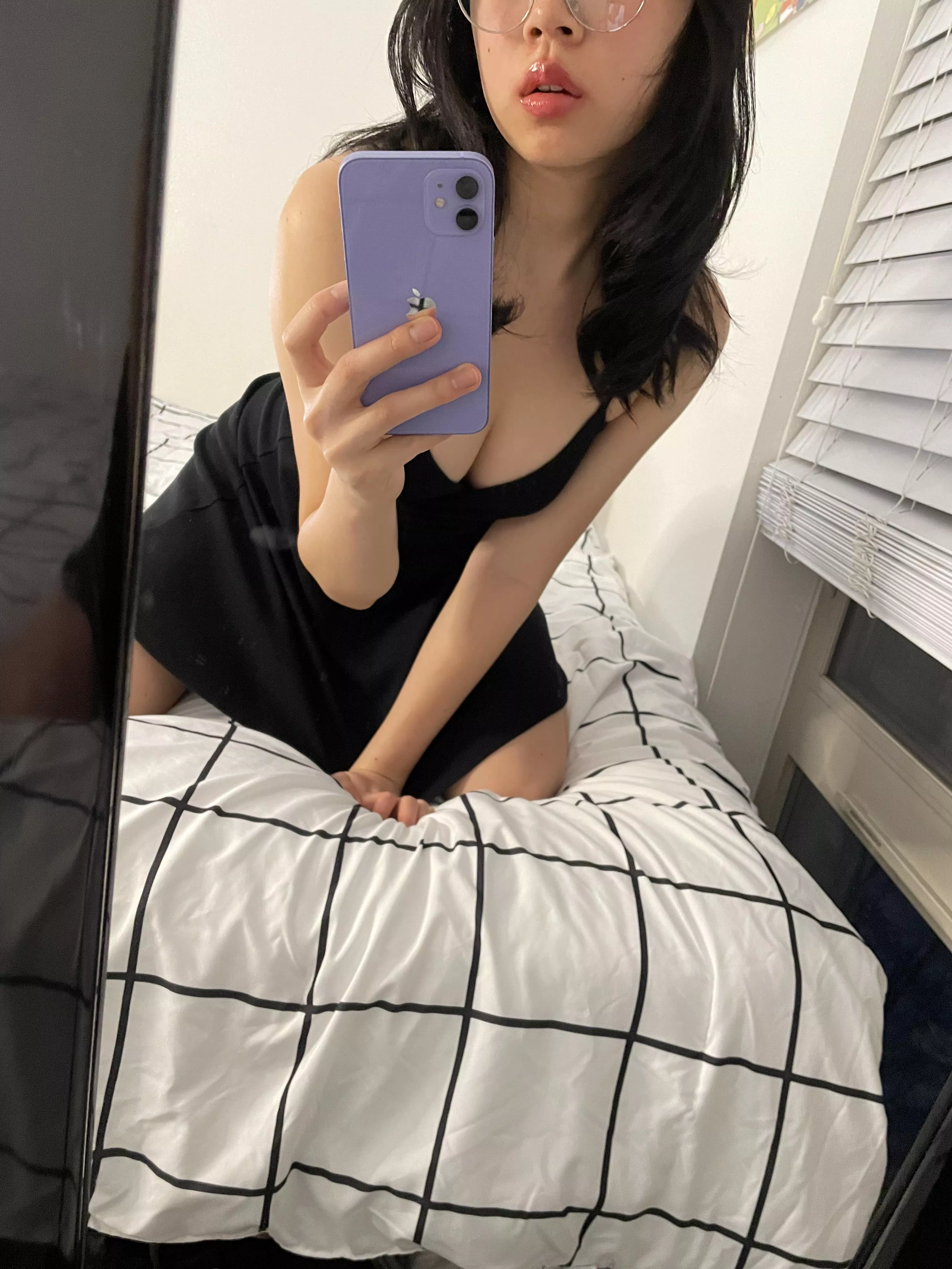 kiss my lips 🥰 posted by baobunnyy