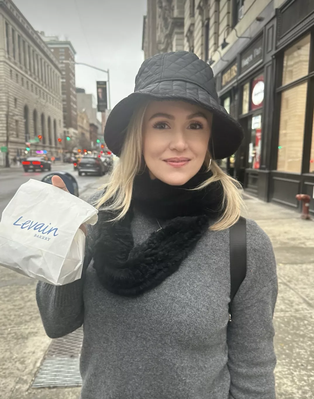 Lady in the streets... posted by thekatykat_OF