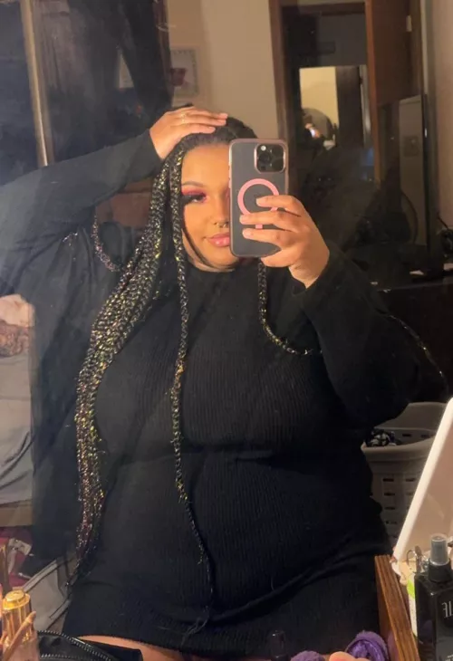 Leaving a bit to the imagination ;) by xoxostarry685