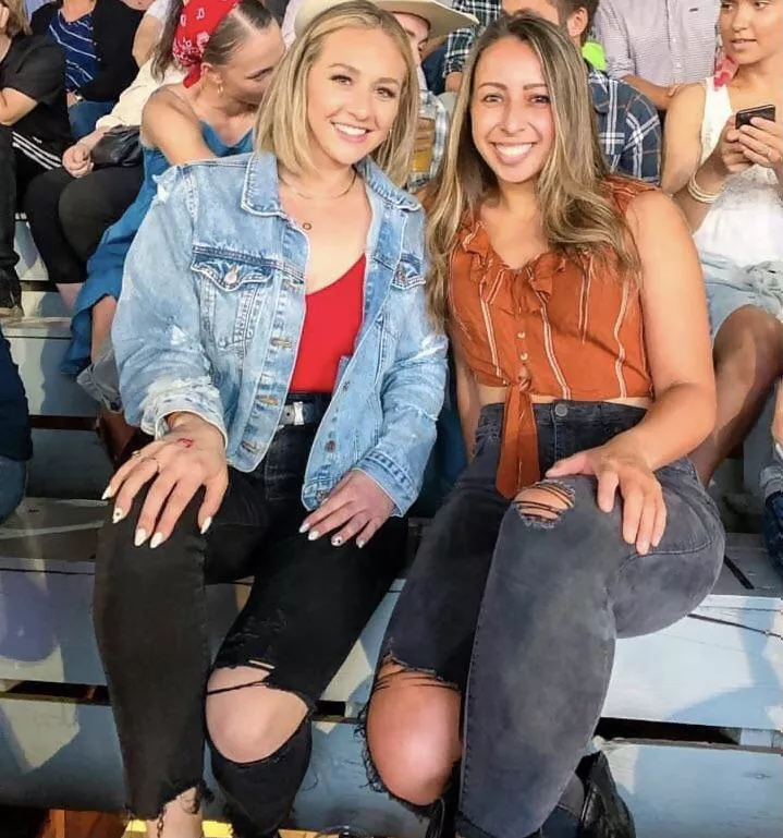 Left or Right [2] posted by Capital-Battle-3341