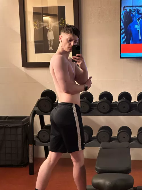 Leg day complete ✅ by ariesabc