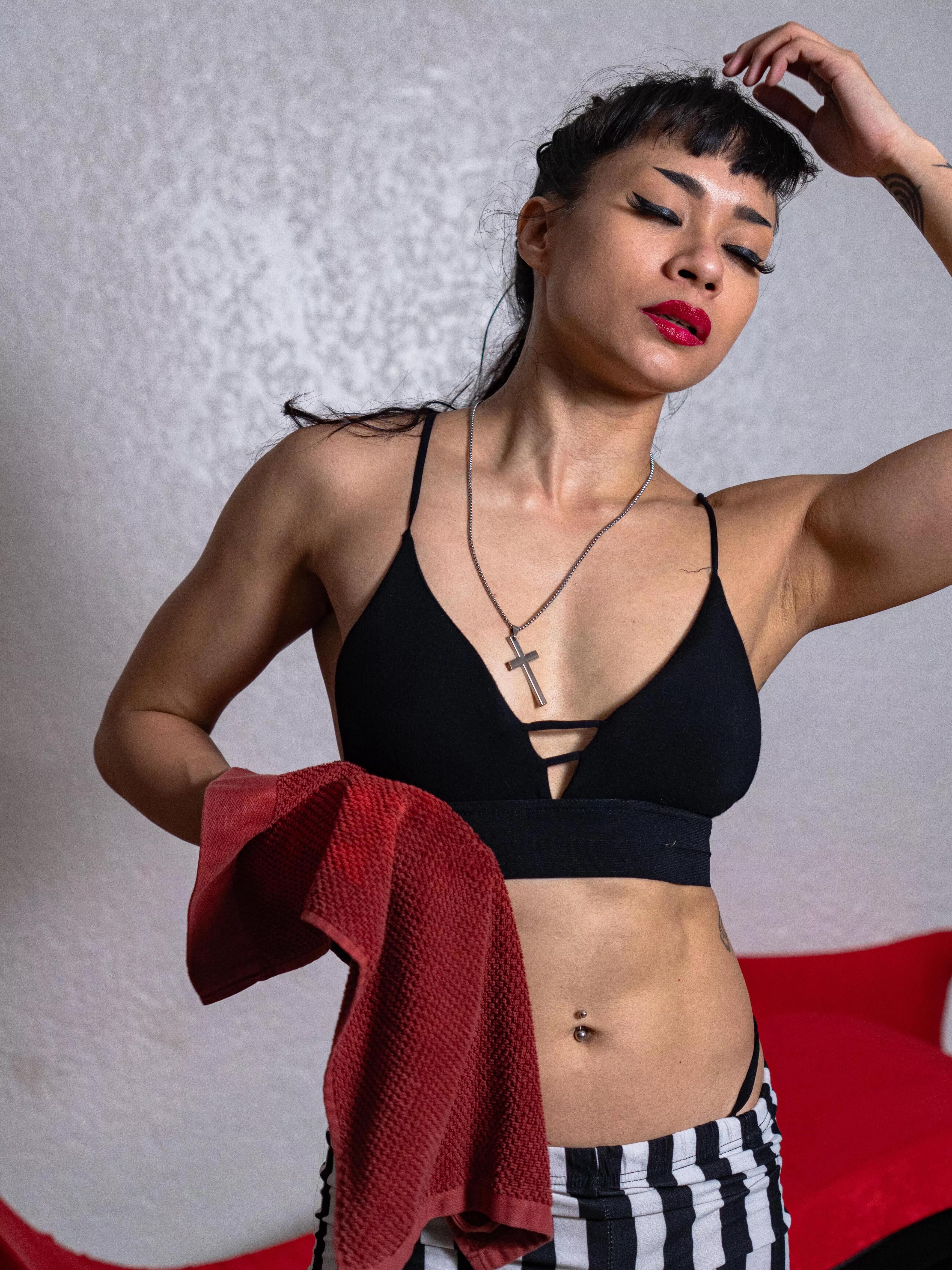 My halos a little tilted, can you help? posted by Madame-J