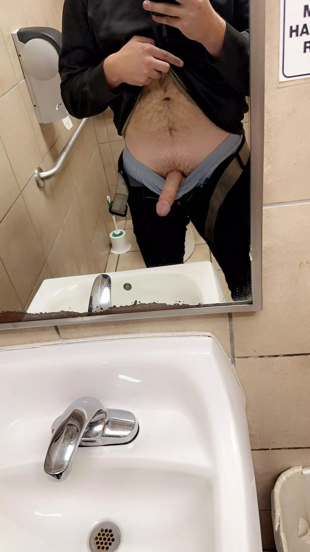 New day still horny posted by Pale_evidence99