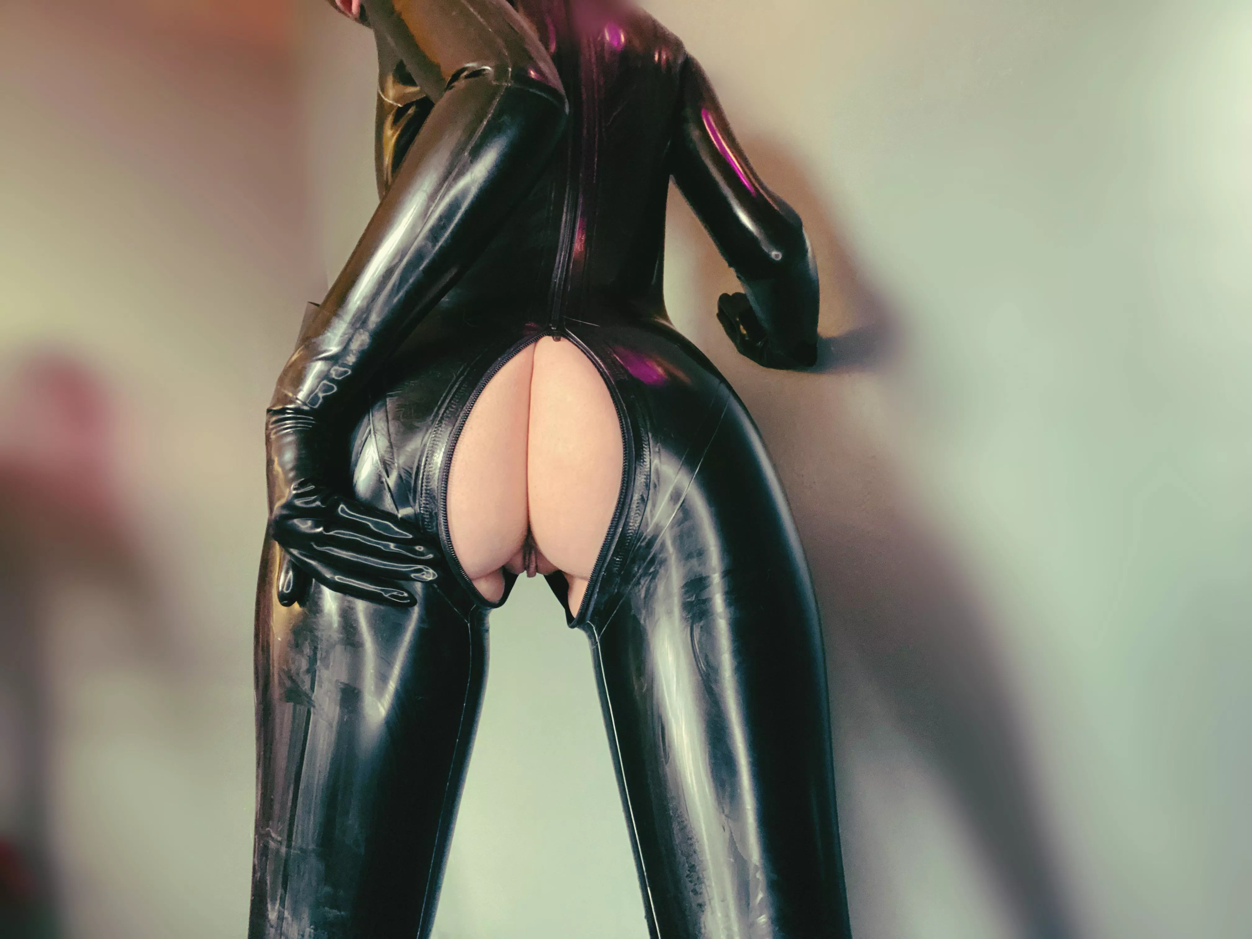 Oh, is my zipper open? posted by psyrenne