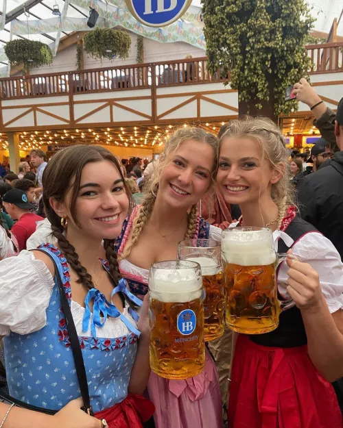 Oktoberfest Girls by whitetoweltw