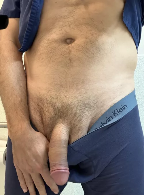 Omg I can’t take it, work is dragging, needing attention, help me kill the time dm is open[49] by twatmuncher420