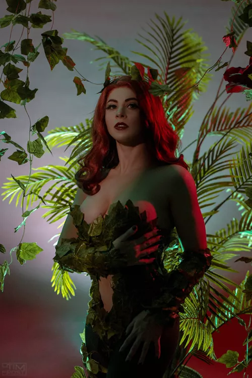 Poison Ivy from DC Comix by Yuna Kairi (self) by Intrepid-Upstairs-69