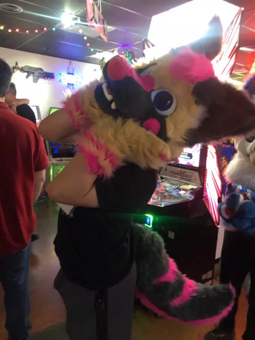 Shep doing shep things at a local furry meetup! by MaxBattleLizard