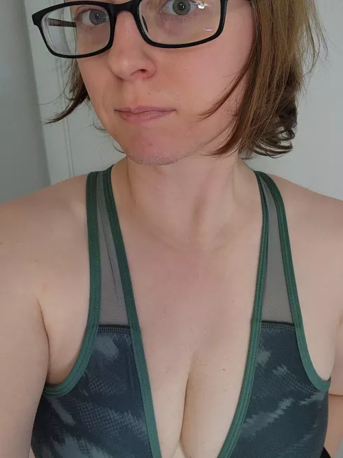 Short hair makes workouts easier by potatocakes1989