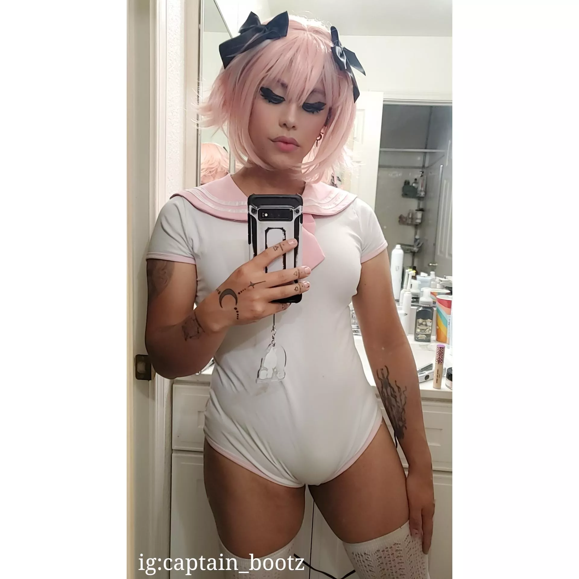 Skirt off version😋😋😋 posted by Capnbootz