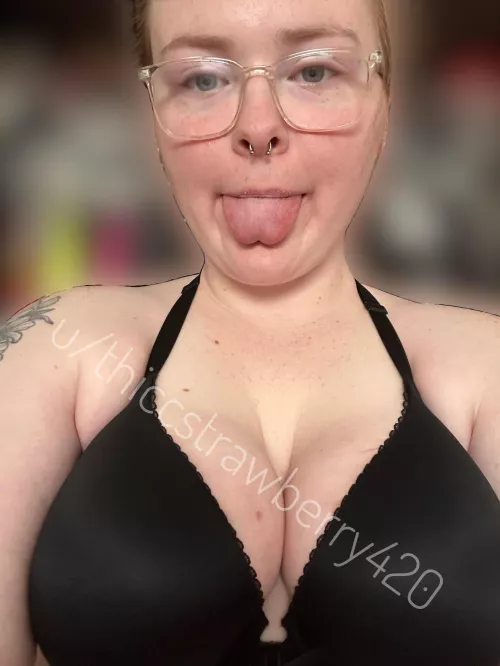 so many frex! even on the boobie! ;) by thiccstrawberry420