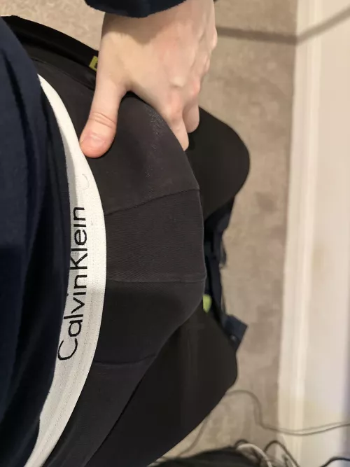 Starting to get uncomfortable. (30) by SomersetFun