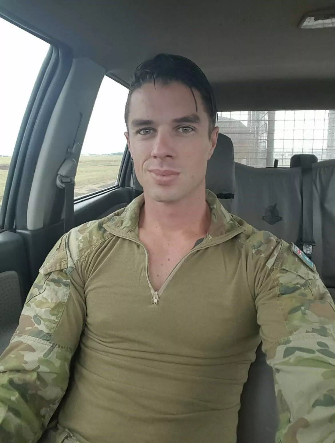 #tbt 2017 Military Days 🇦🇺 who wants a man in uniform? posted by CurrentSilver2142