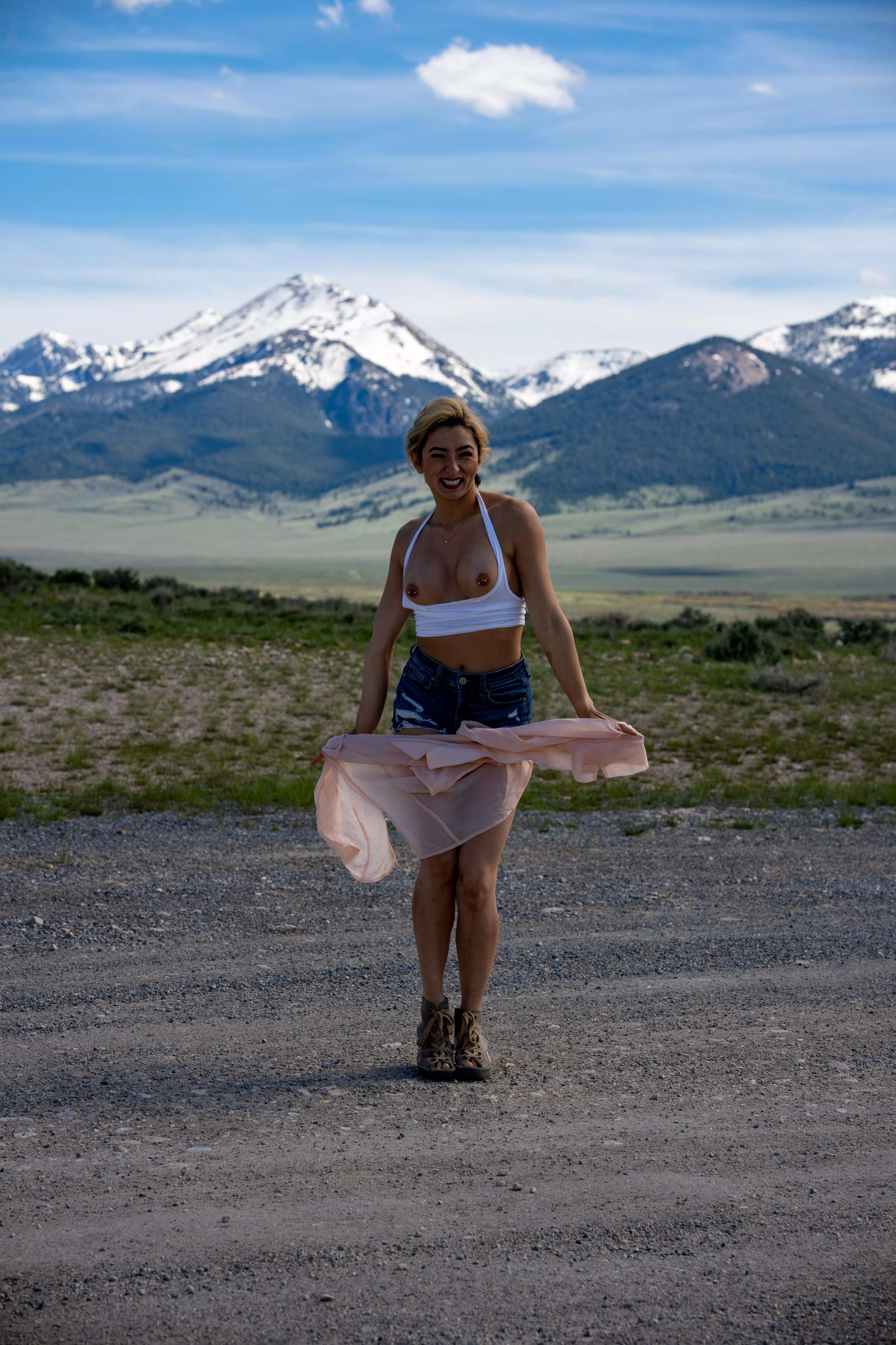 The mountains are amazing posted by lacy_Kelly16