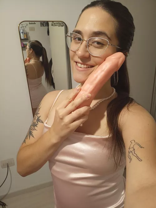 tonight I'm naughty...available to [Sext][rate][cam][pic][vid] by madame_candy