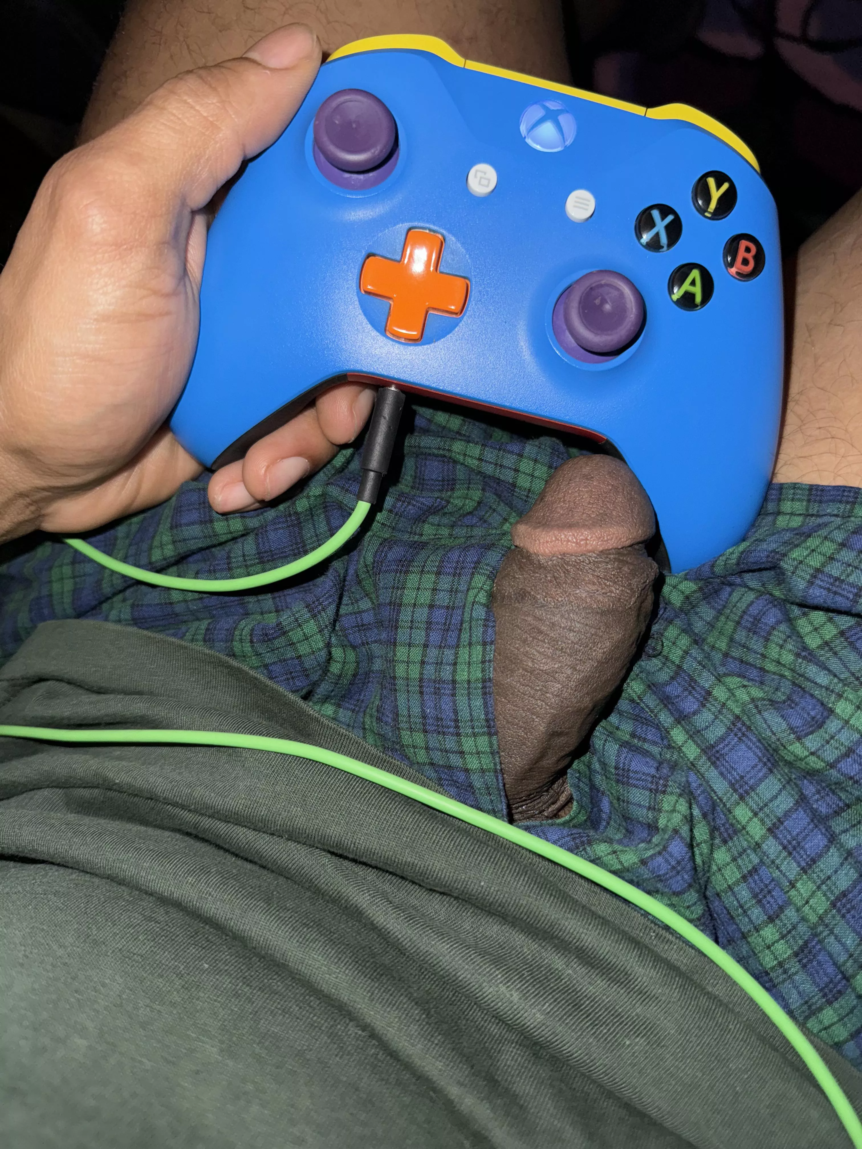 Warzone and fuck? posted by yoyousucc