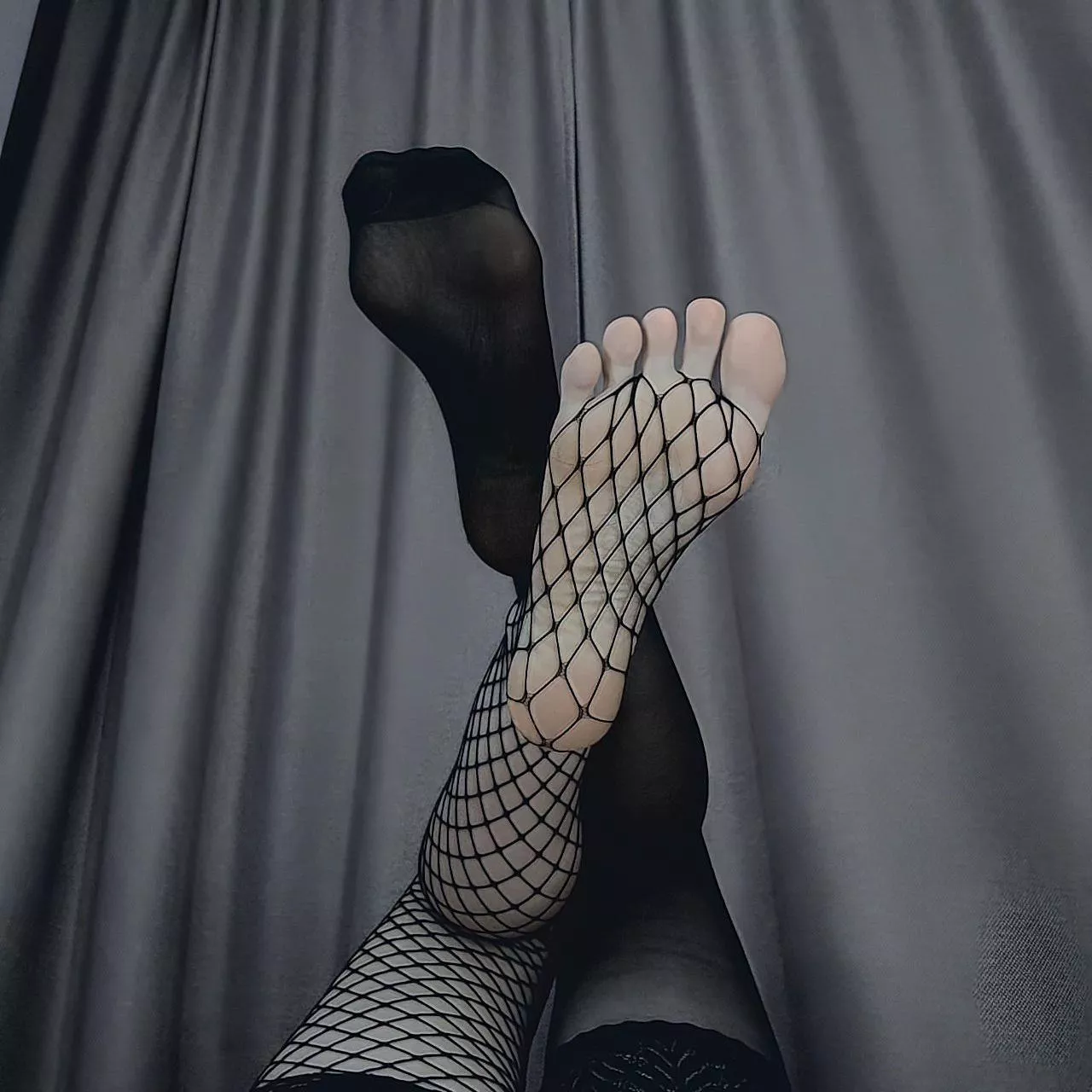 what do you think about these feet? [OC] posted by KitsuneFeet