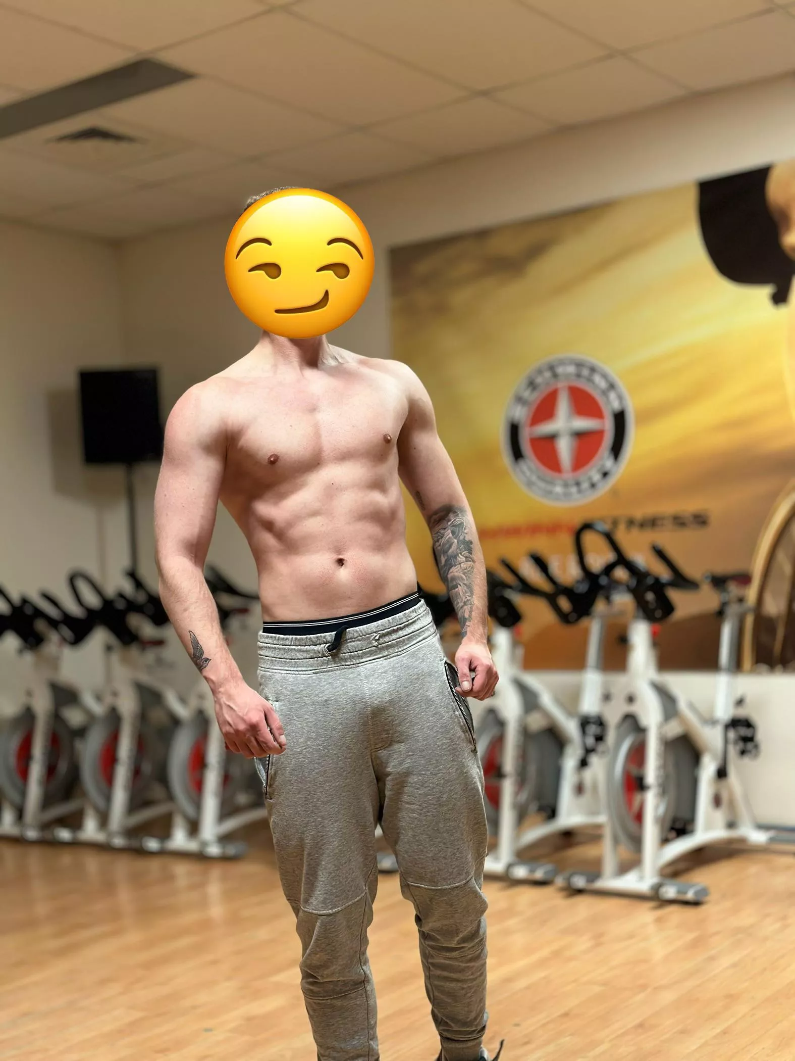 23M - The Netherlands - Fit, hung bull looking for couple posted by CreatineBxtch