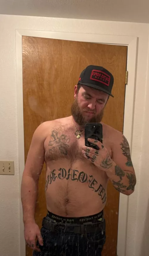 (30) don’t mind the dirty mirror by Tall_Original775