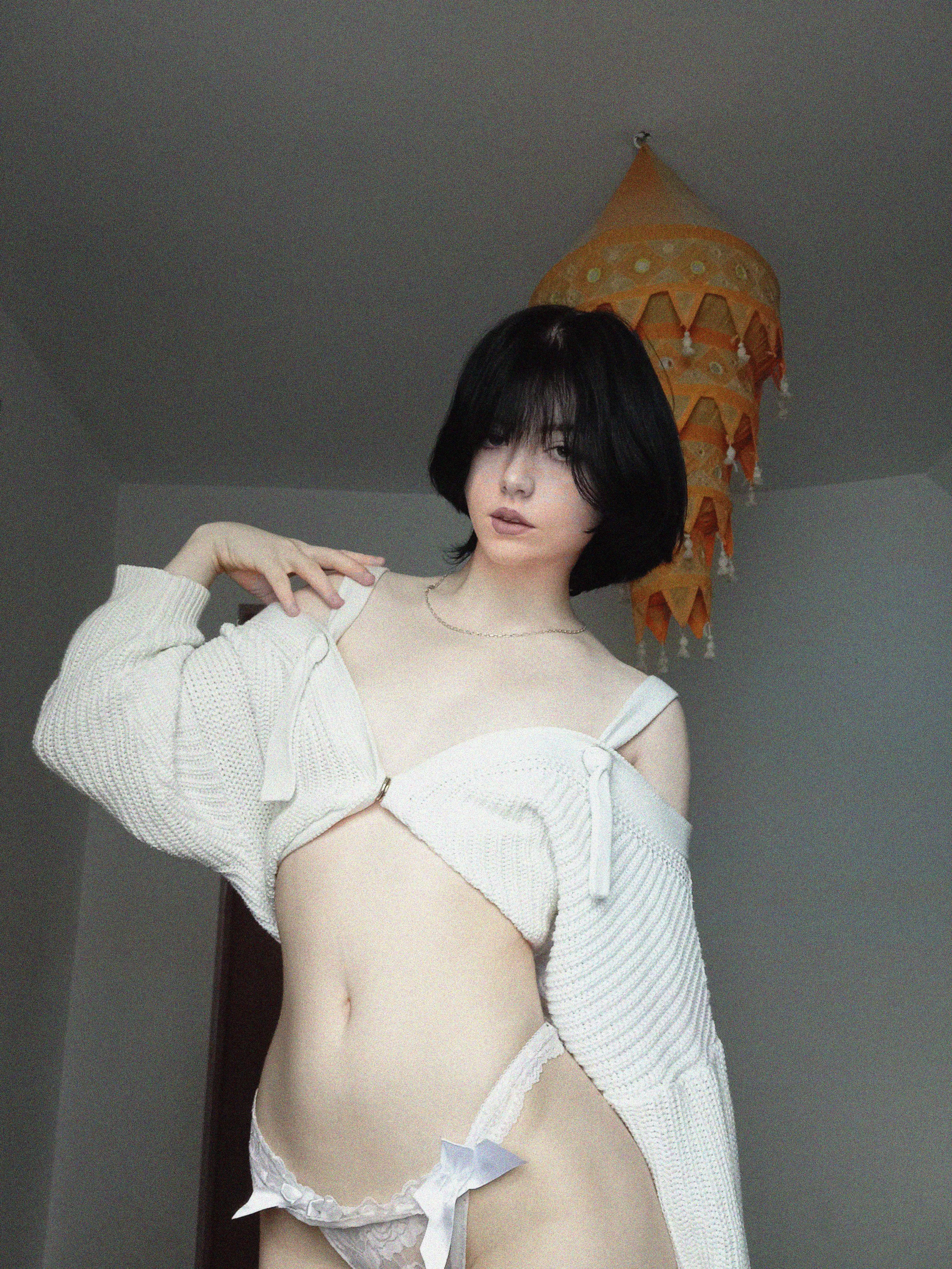 any older men to fuck a petite goth girl or 18 is too young for you? 😈 posted by CurveAcrobatic1279