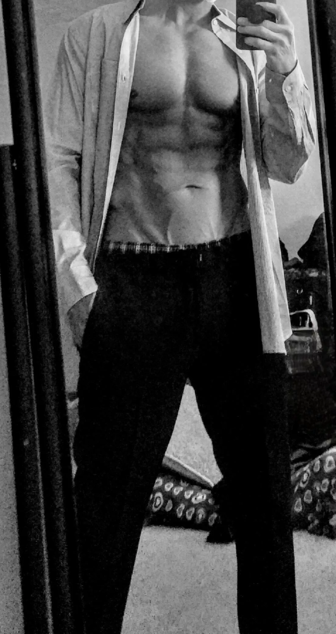 B and W mess around [49] posted by 707squareside707