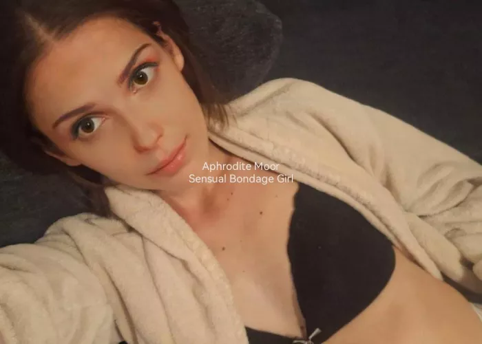 Date, Fuck, Face Fuck or just Ignore? by hotgirlmoor