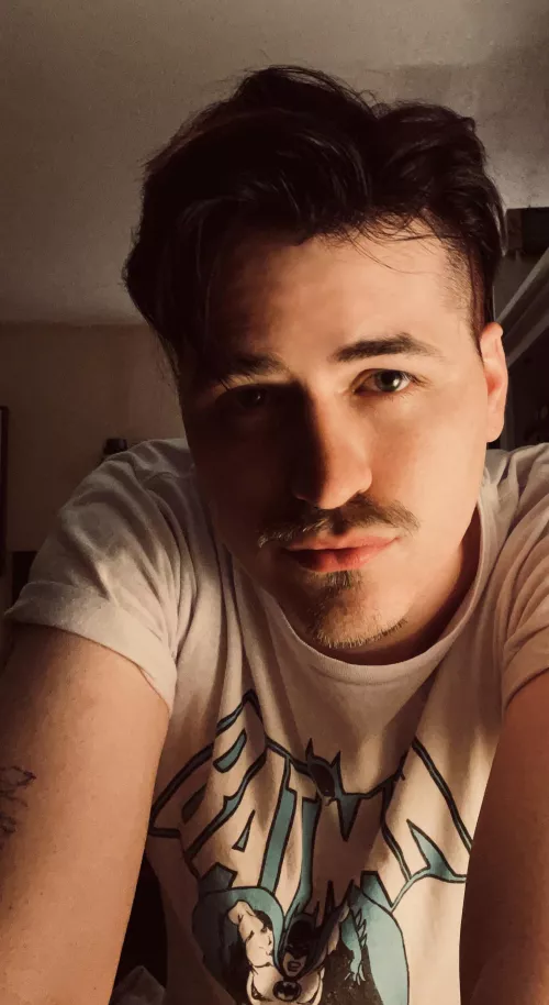 Do you like my haircut? 😋 by resiidenteviil