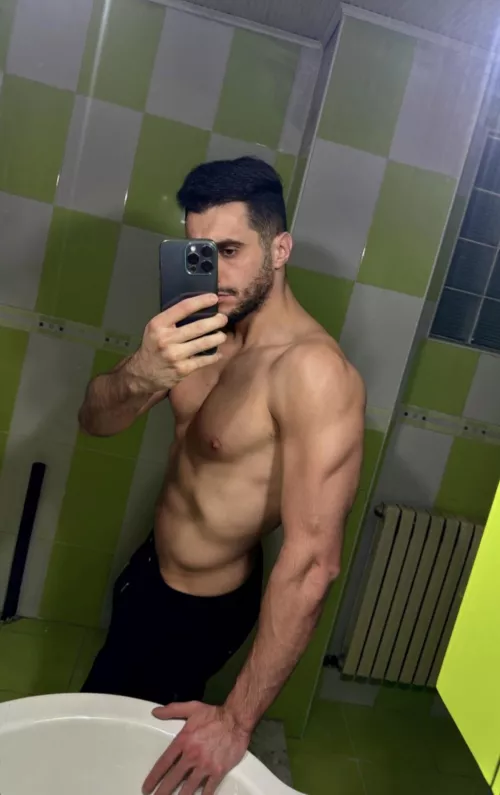 First post here by boob_sniper