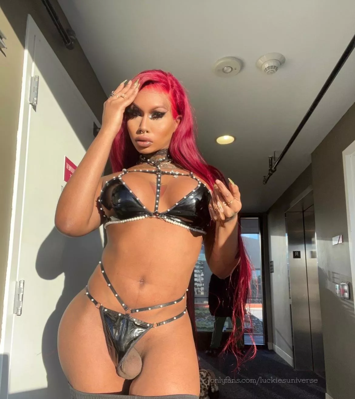 Golden Hour 🔥☄️ posted by Luckiesuniverse