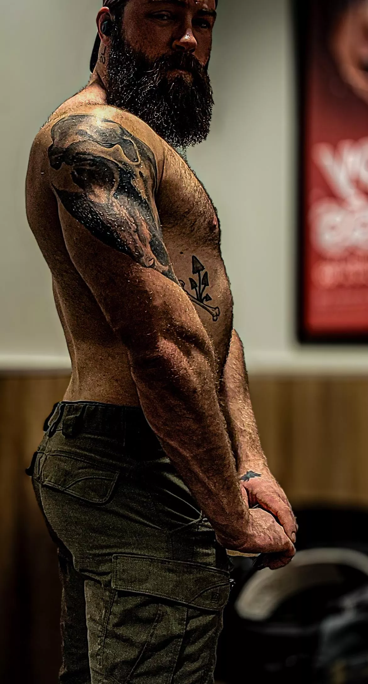 Good enough to be porn? posted by SubparKaleidoscope