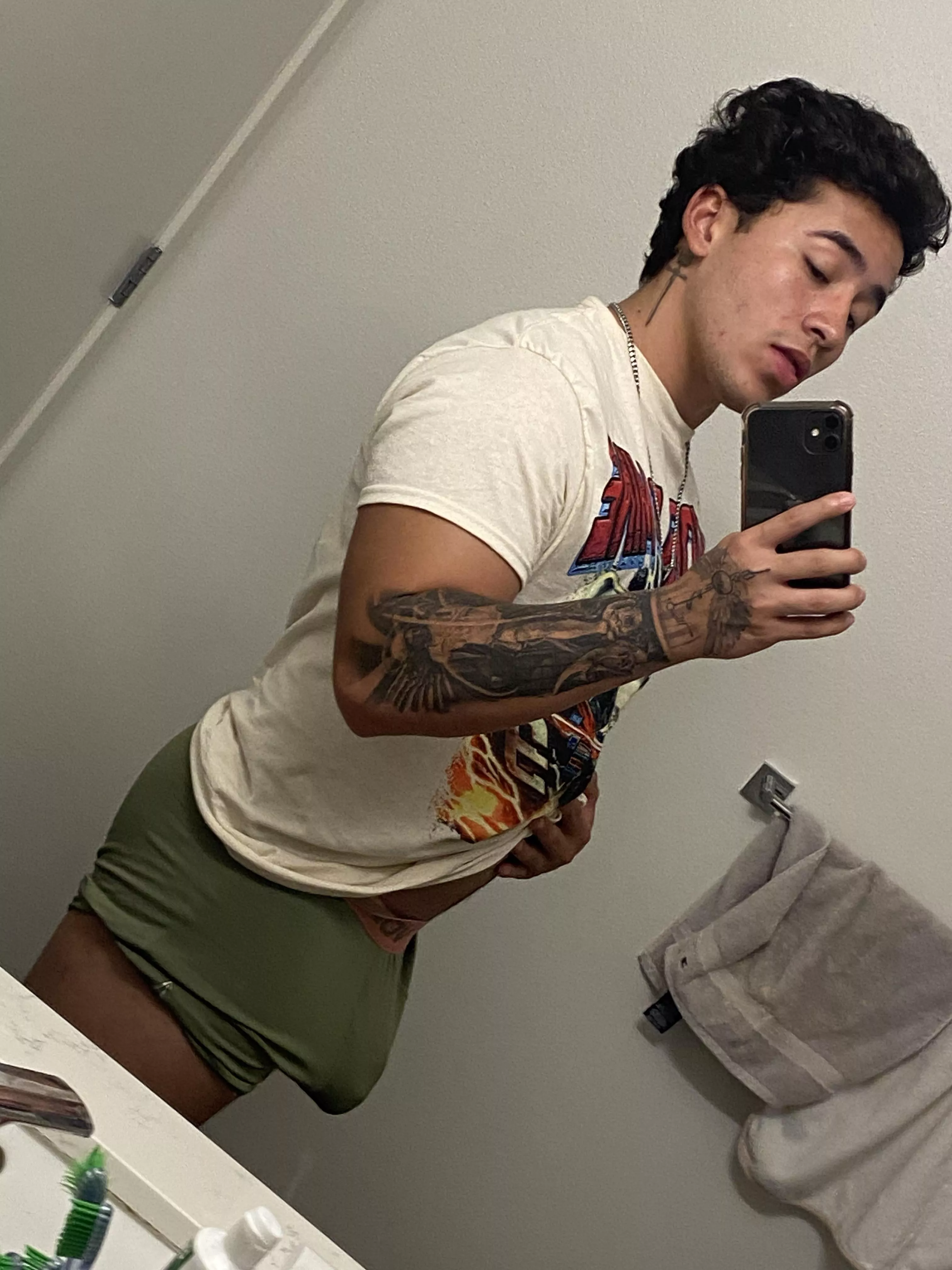 Goodmorning 🤪 posted by Zjose040