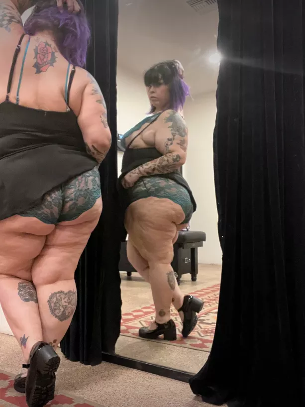 green lace panties posted by LunaCeleste13