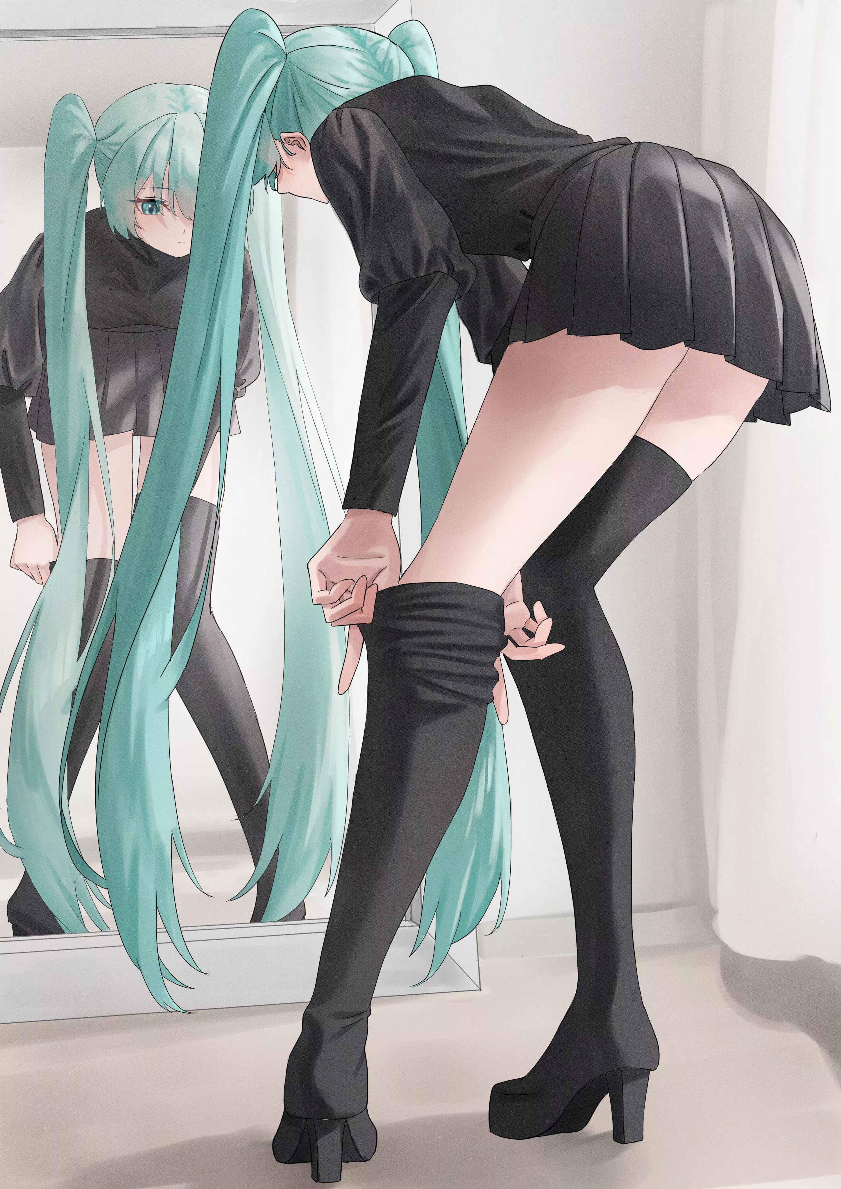 Hatsune Miku's thigh high boots posted by IDM_Recursion