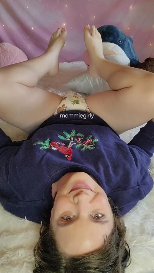 🙃 Hello there by mommie_girly