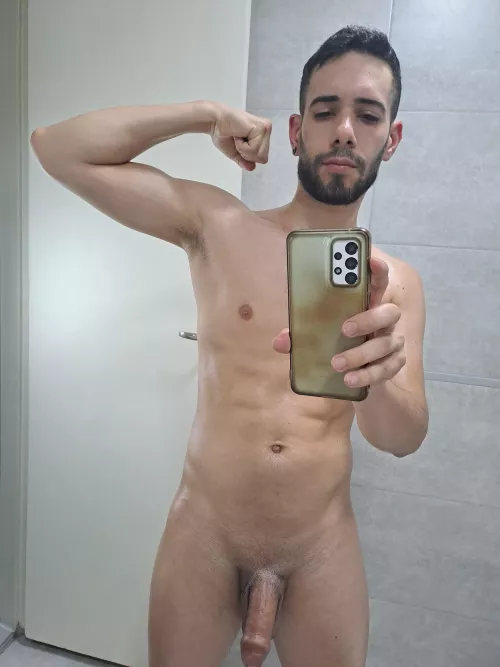 Hi friends by hotlittleboyx