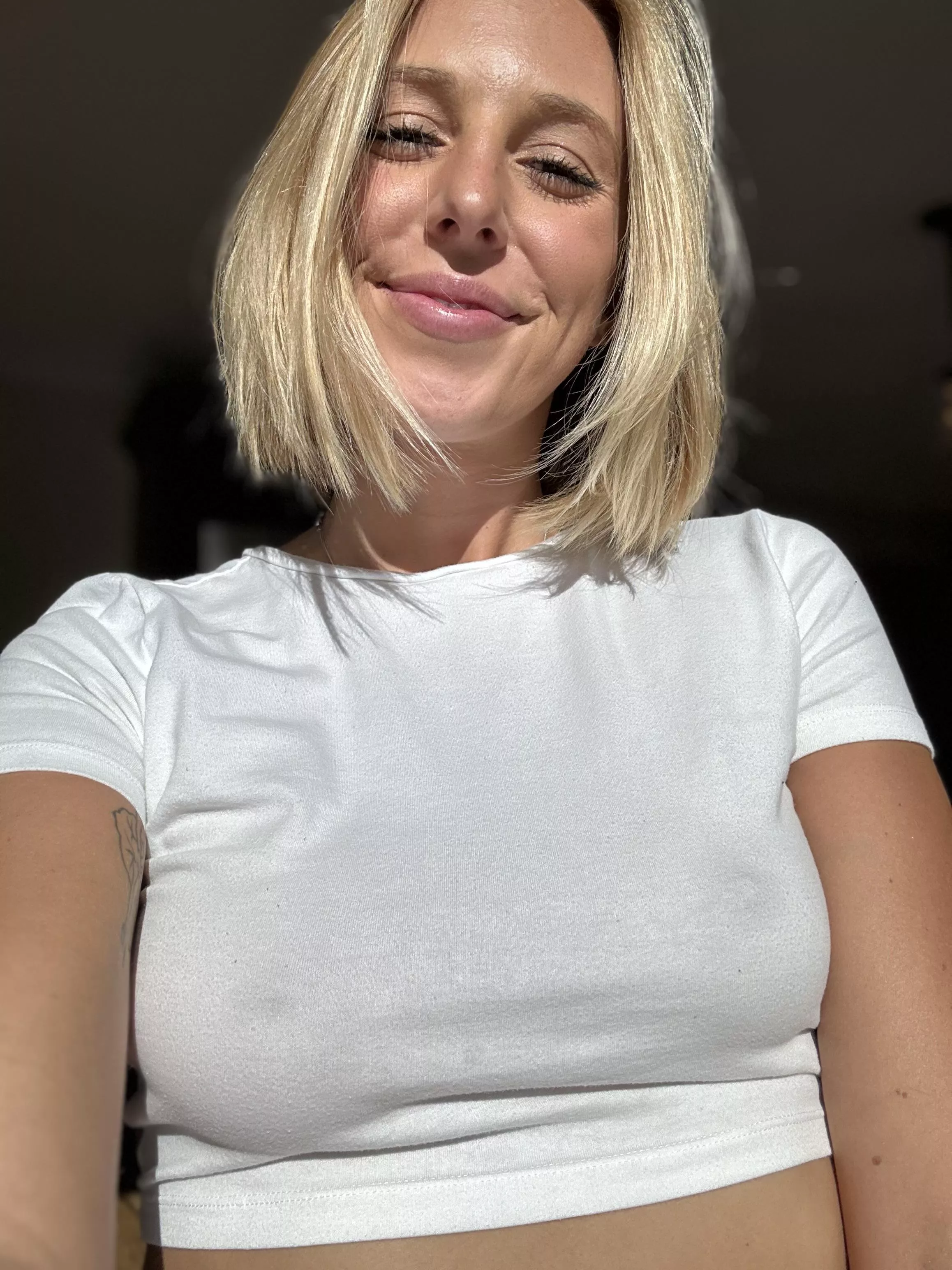 I dont wear bras posted by lovelylo316