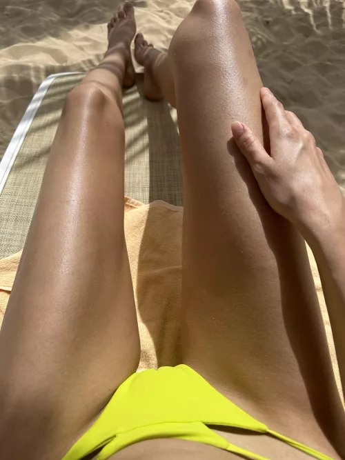 I'm in a very seductive mood. by bumpycampaign