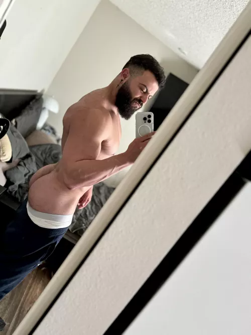 In dire need of it being eaten… by Mightbesterling