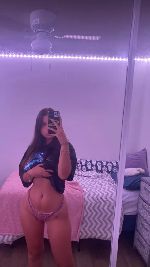 in need of some dick any volunteers? posted by naturebubblebath