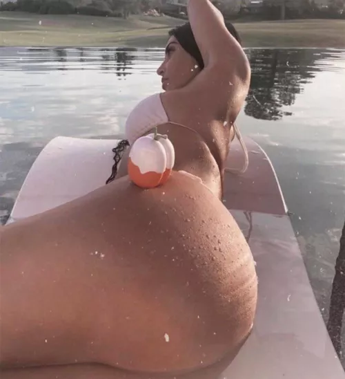 Kims ass is crazy by TreatFit3545