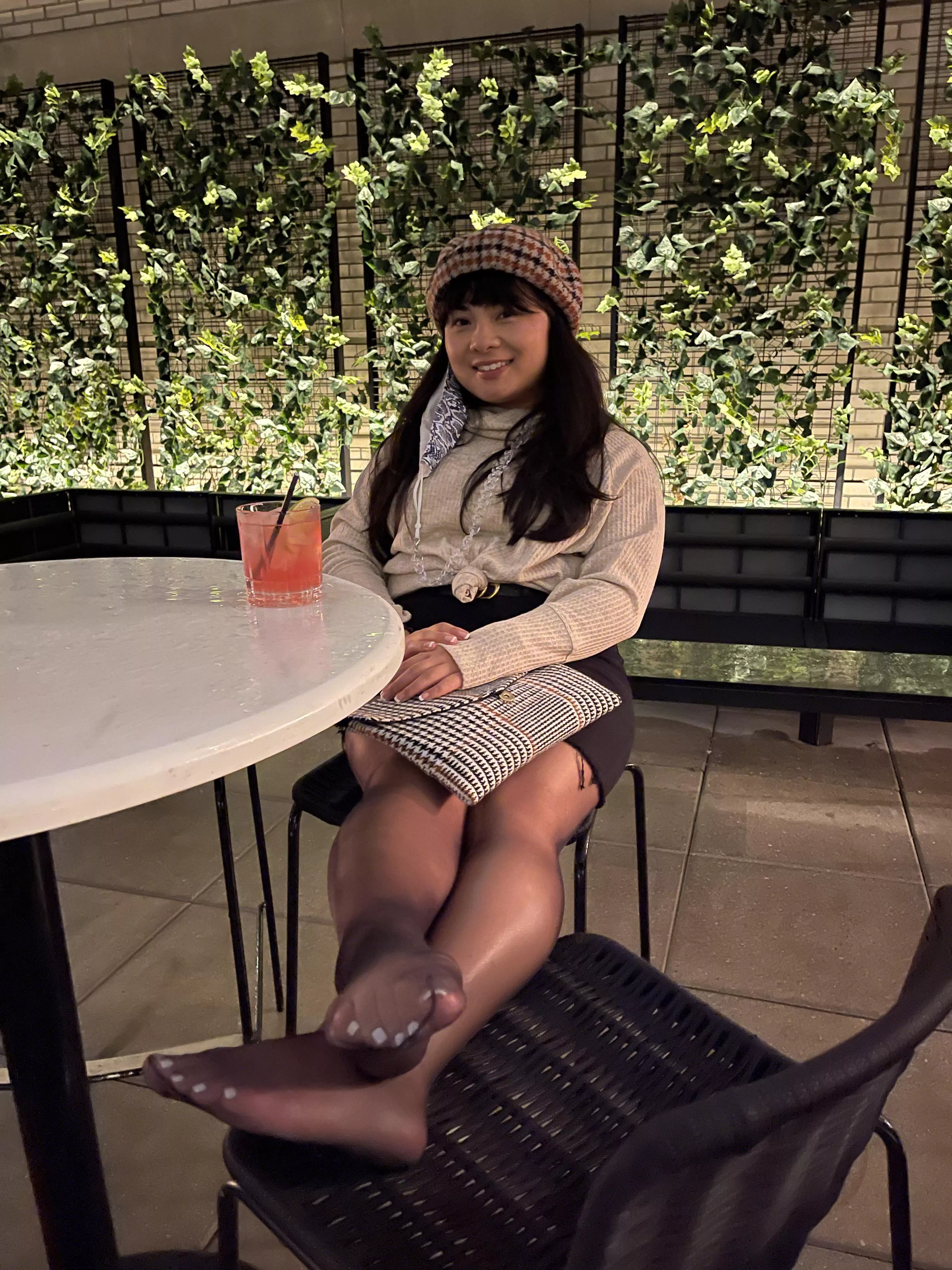 Mind if I take my shoes off while we have a drink? posted by Daltompm