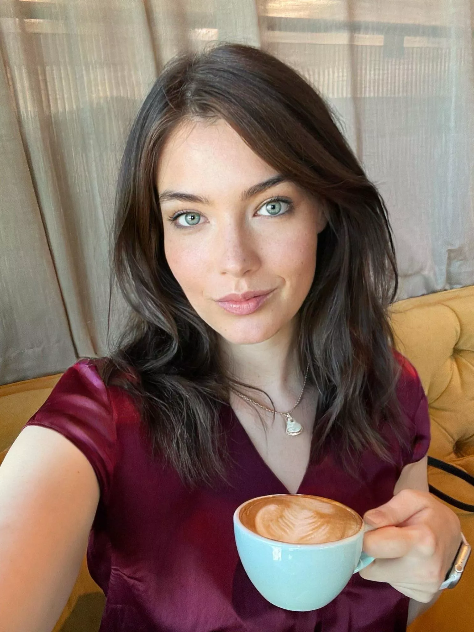 Morning coffee @Luisa_Laurent_ posted by ivy_luvlce