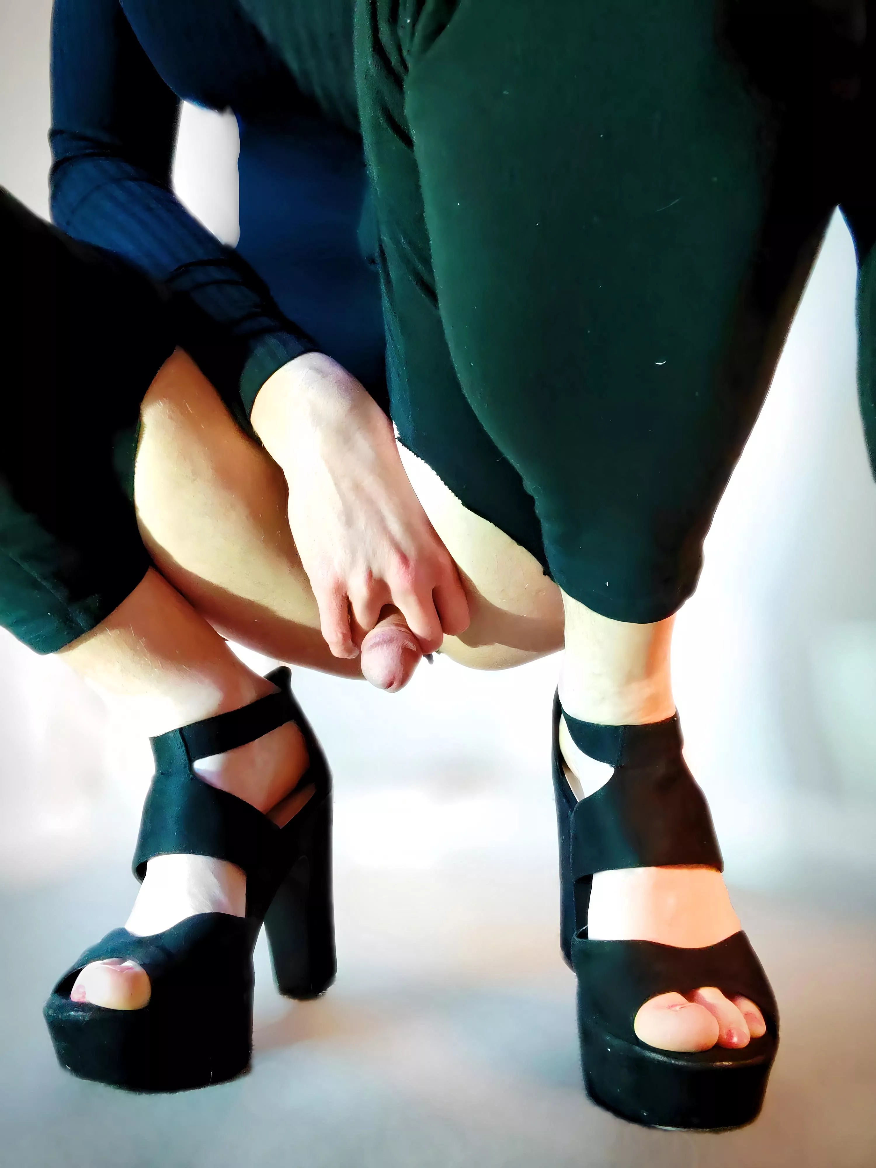 My heels feel so sexy posted by SoftRequirement2096