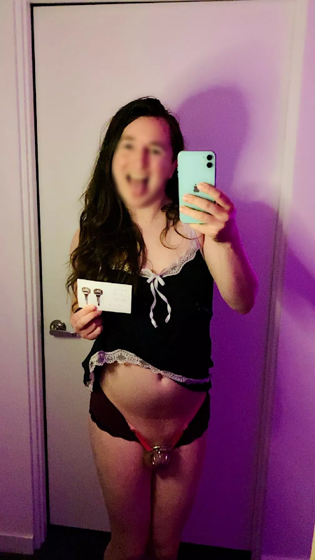 My keys were finally delivered back to me today!! 5 days after dropping them off 👀🙈 I’ve gotten so comfortable in my cage though… wondering what I should do with my keys now… 🤭 posted by OneCuteSissy