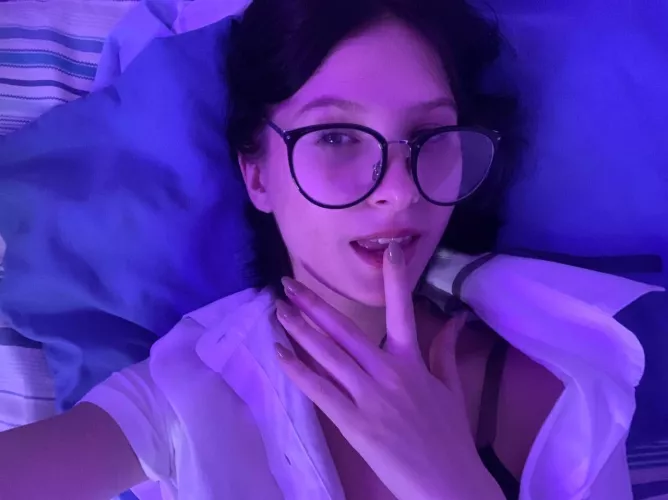 My nickname at school is deepthroat, I can show you why by AmberAlcoveXXX