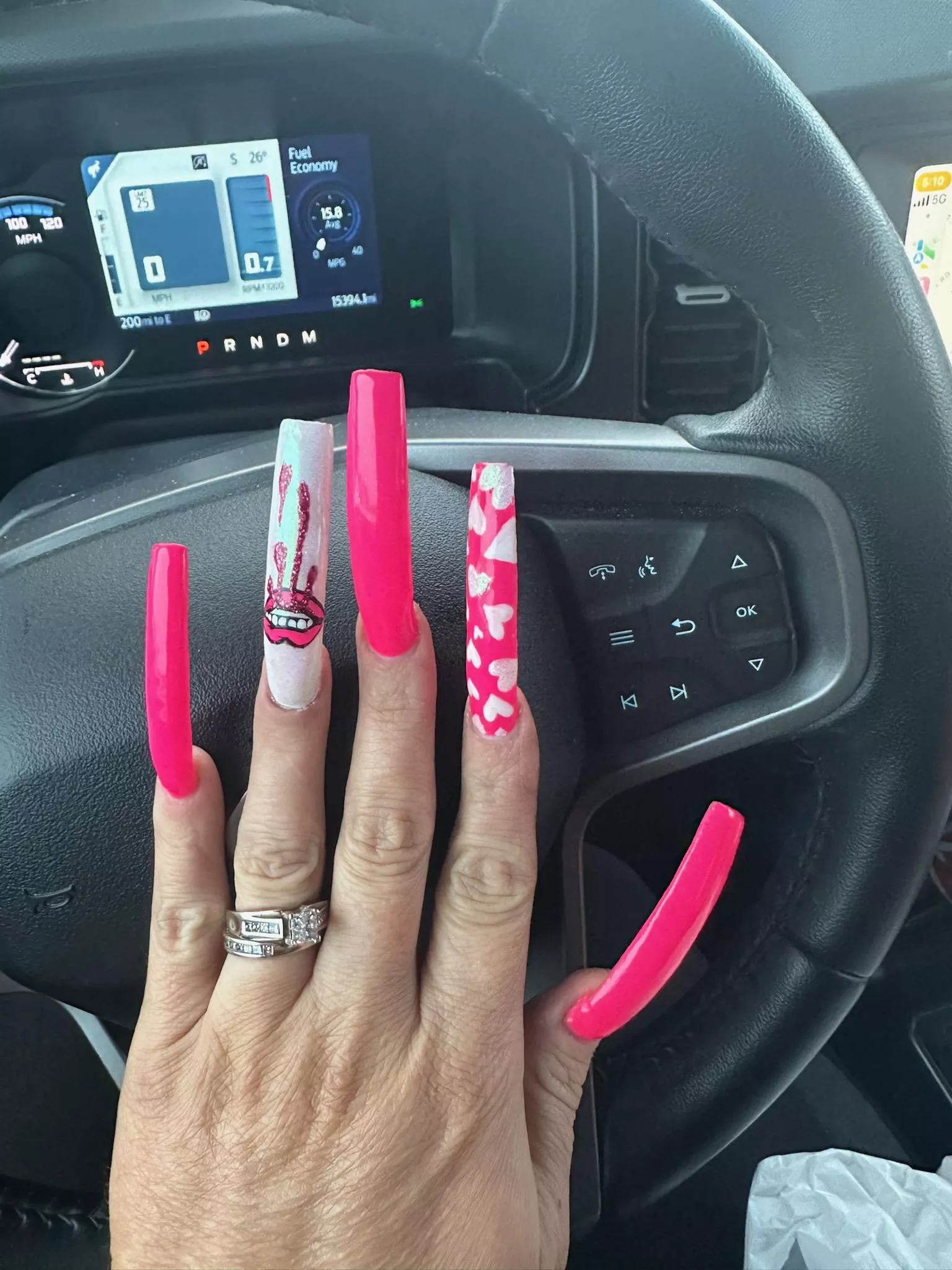 New set posted by sexywifekat