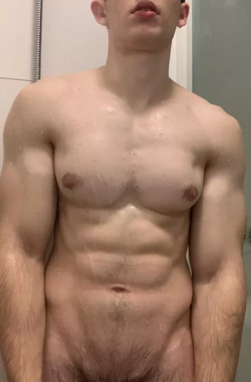 Sniff my pubs in the shower 😏💦 by BJ__Alexxx