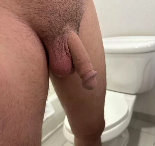 Stall Selfie by Cope936