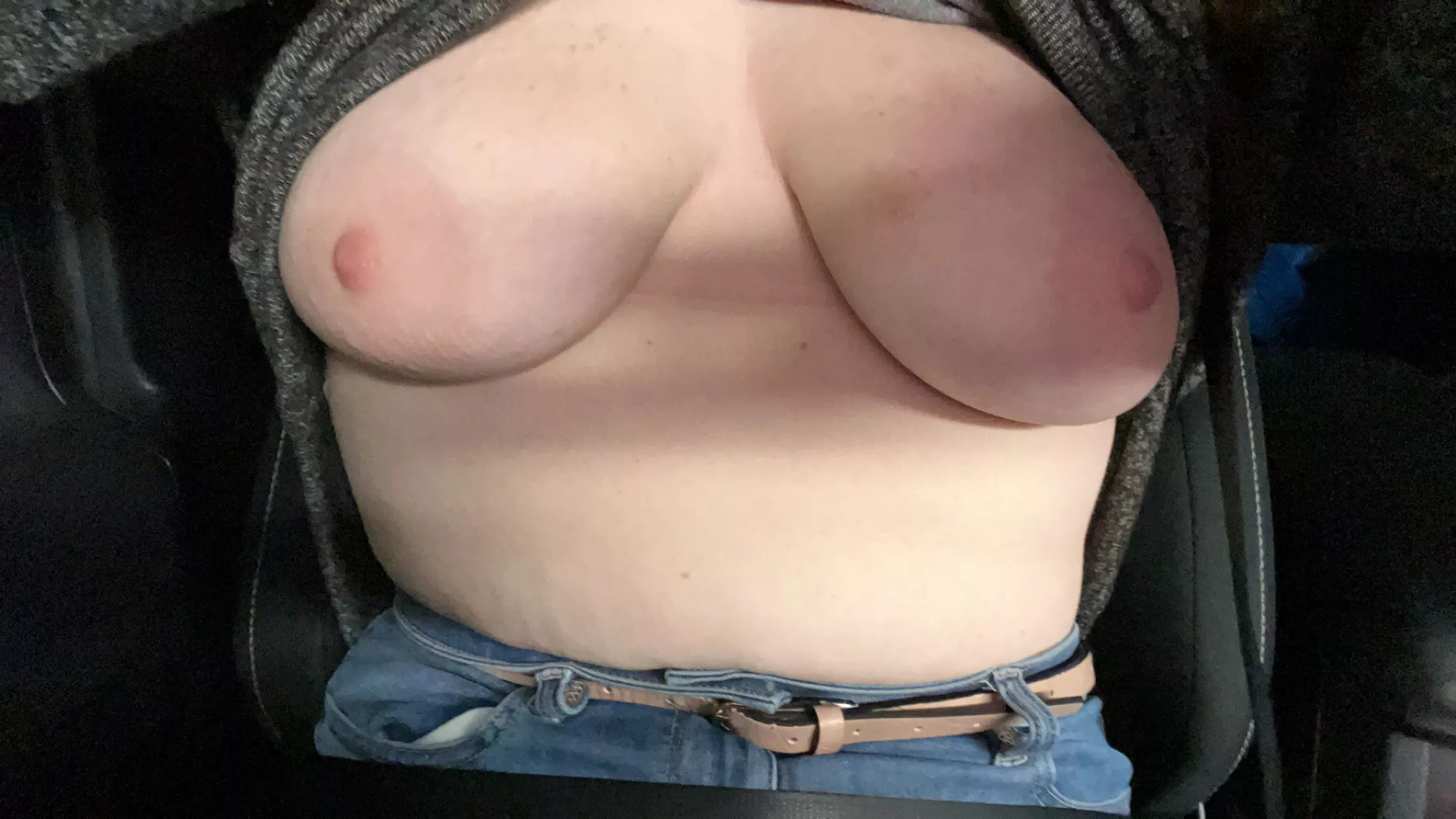 stuck in traffic 🙈 give me an honest rate posted by Admirable_Ear_1139