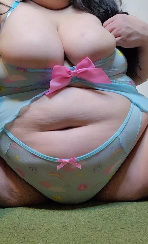 Super soft and need cuddles 😋 by h_entai_babee